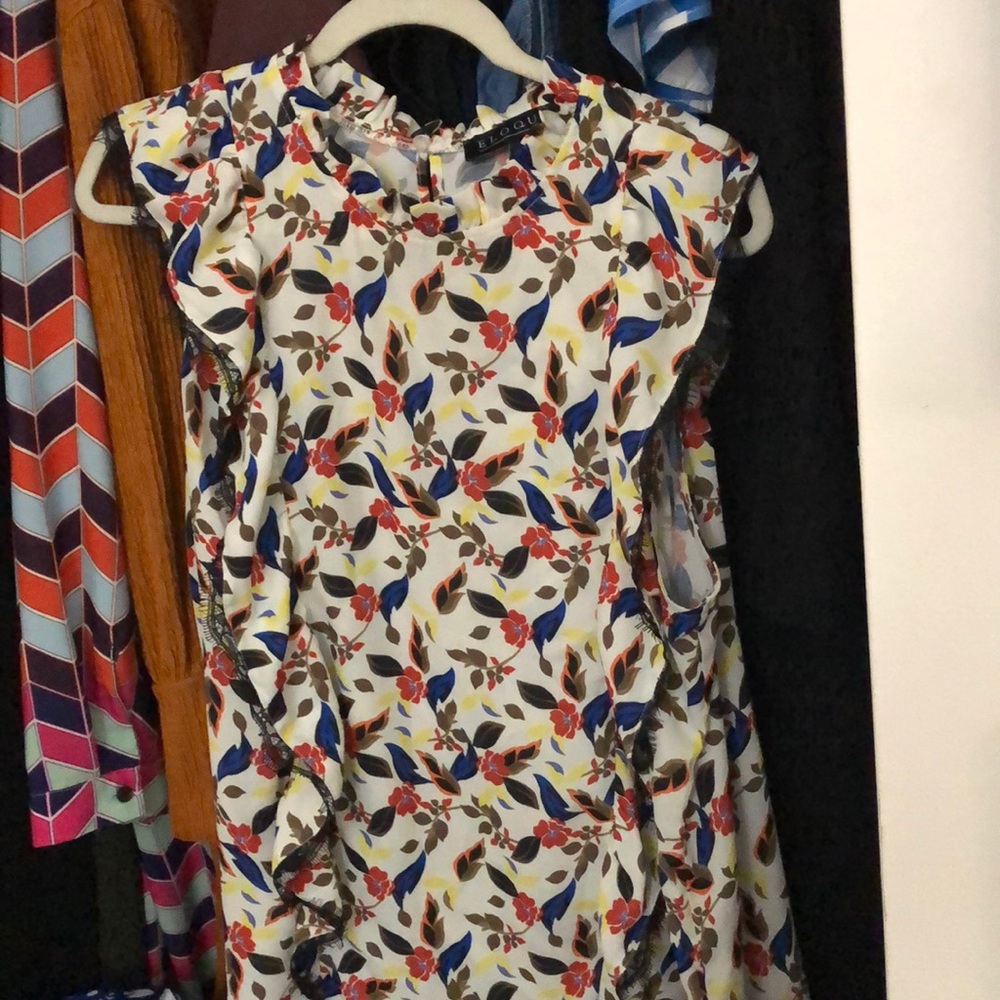 Flower blouse, size 24